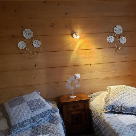 Les Chalets De La Garenne La Ferte-Beauharnais Экстерьер фото